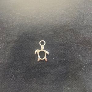 Na Hoku pendant silver seaturtle